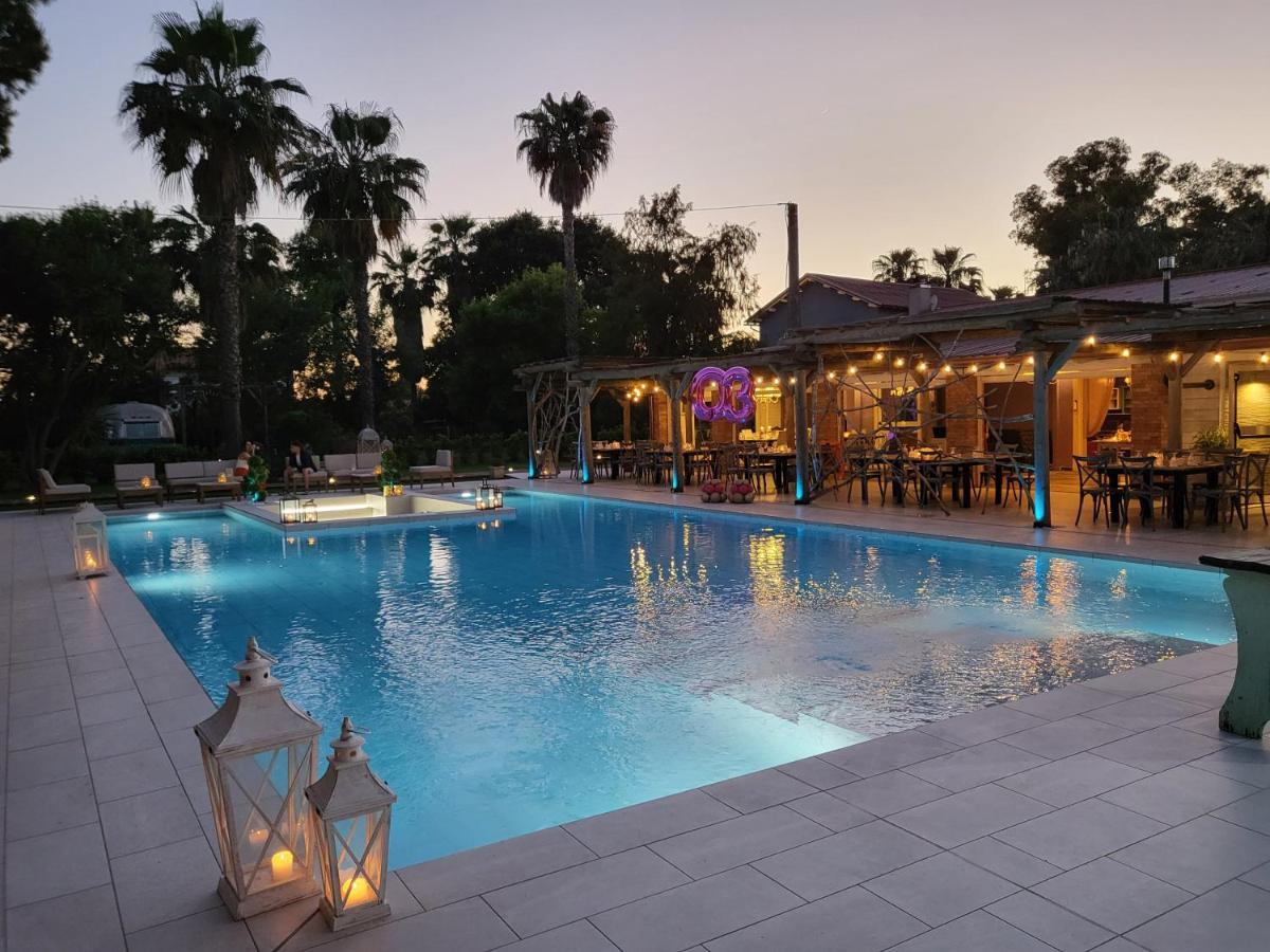 Paradise Ranch Hotel Borgo Sabotino Exterior photo