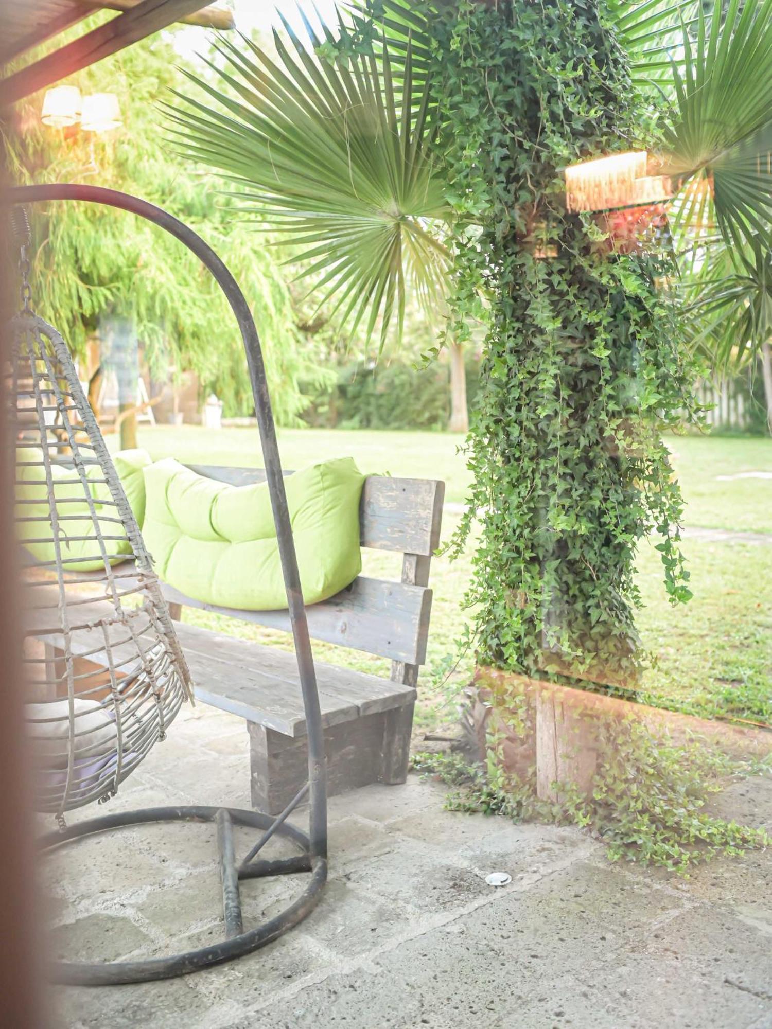 Paradise Ranch Hotel Borgo Sabotino Exterior photo
